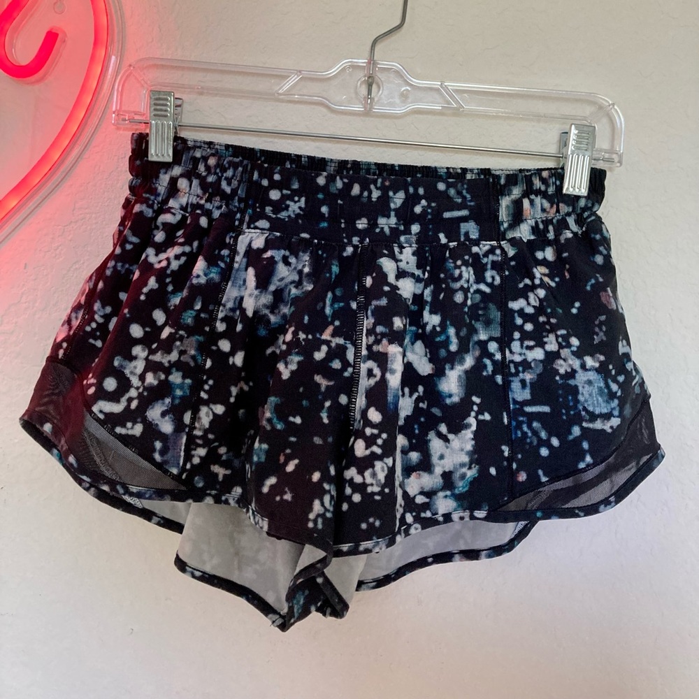 Hotty Hot Low-Rise Lined Short 2.5"